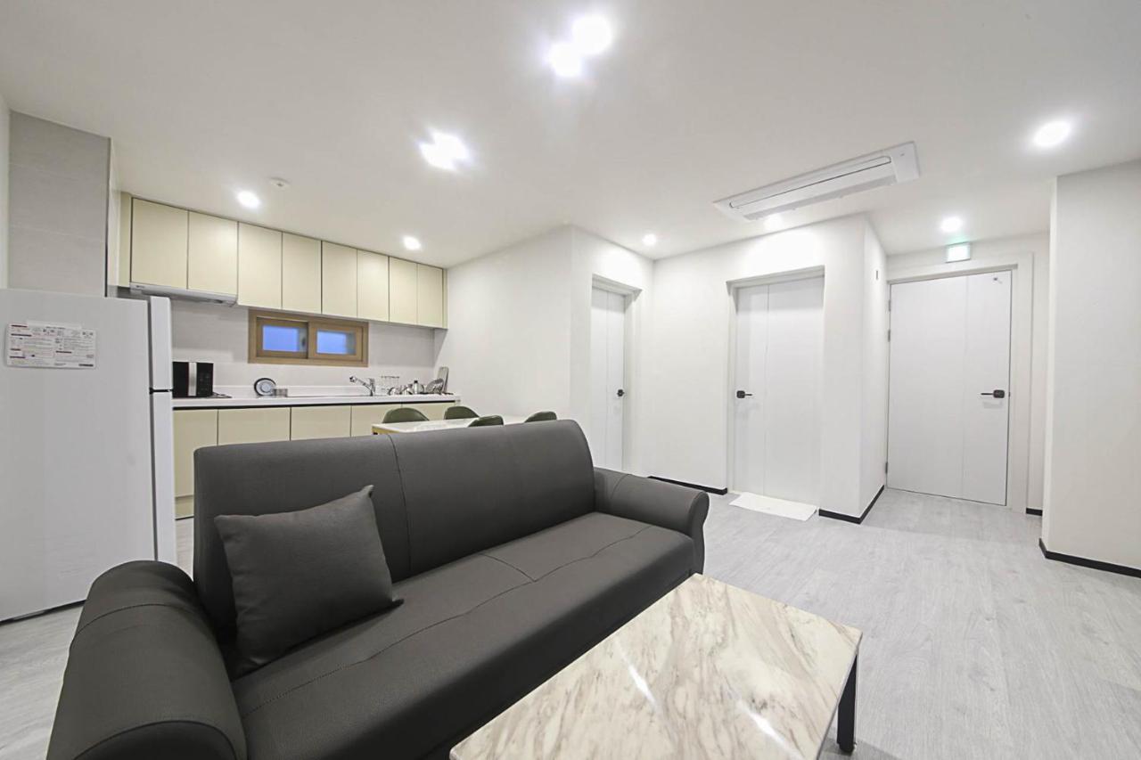 Busan Seomyeon Broa Hotel מראה חיצוני תמונה