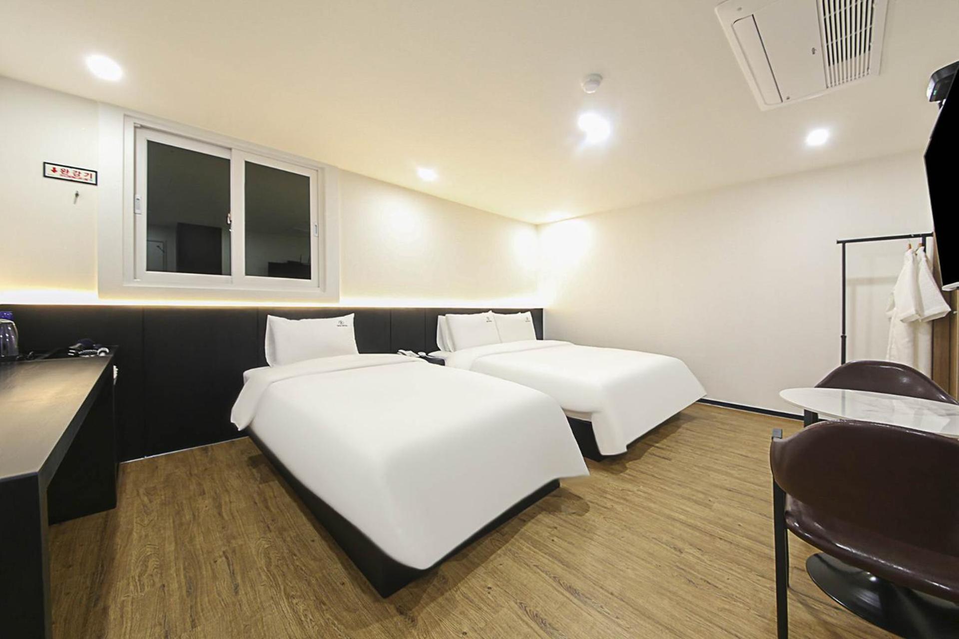 Busan Seomyeon Broa Hotel מראה חיצוני תמונה