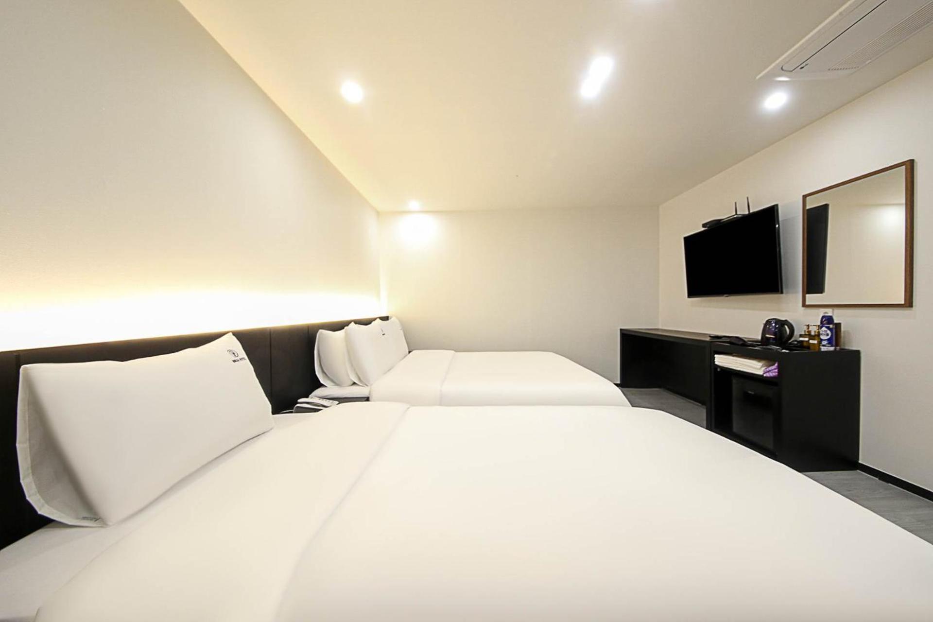 Busan Seomyeon Broa Hotel מראה חיצוני תמונה