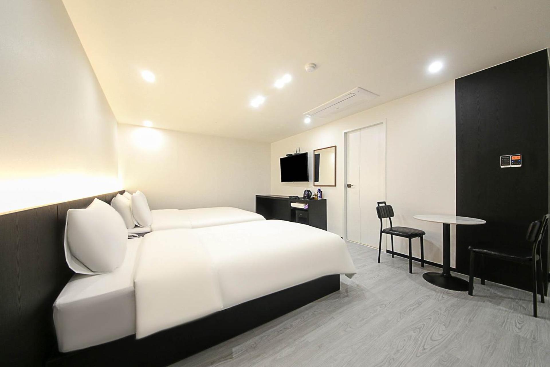 Busan Seomyeon Broa Hotel מראה חיצוני תמונה